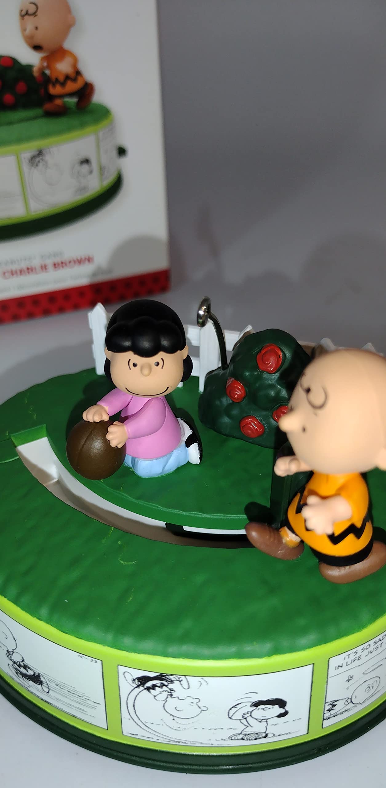 Optimist Charlie Brown - The Peanuts Gang 2013 Hallmark Ornament