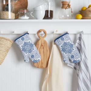 Martha Stewart Printed Oven Mitt Set, 7"x13", Strie Medallion