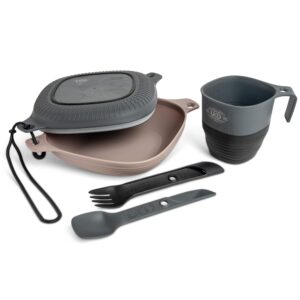 uco 6-piece camping mess kit with bowl, plate, collapsible cup, and switch camping spork