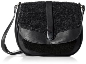 danielle nicole womens minx faux leather flap saddle handbag black small