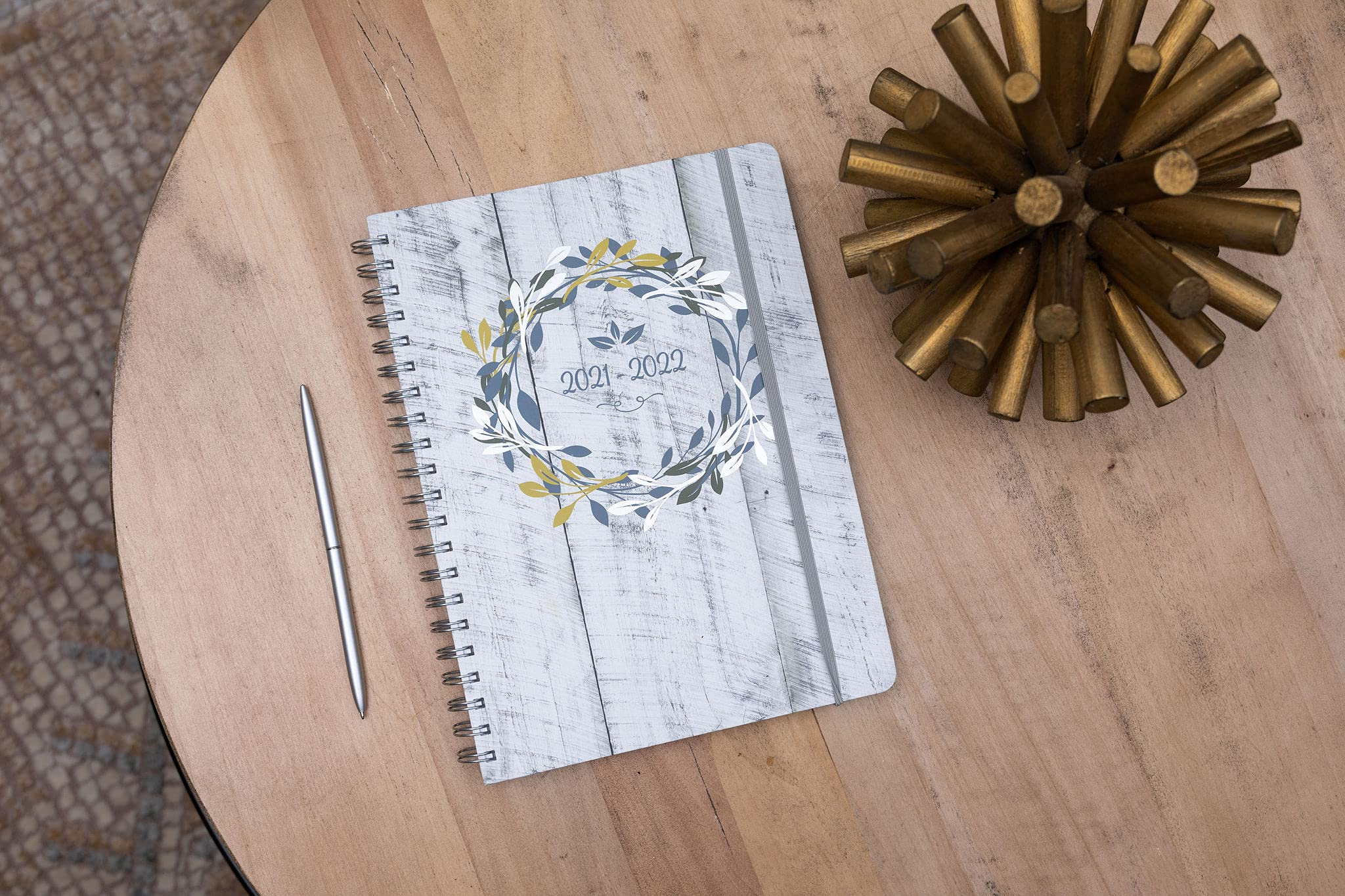 Southworth Academic Planner (July 2021-June 2022), 8.5" x 11", Rustic Floral Wreath, 28 lb./105 GSM Paper, Large Twin Wire (91015)