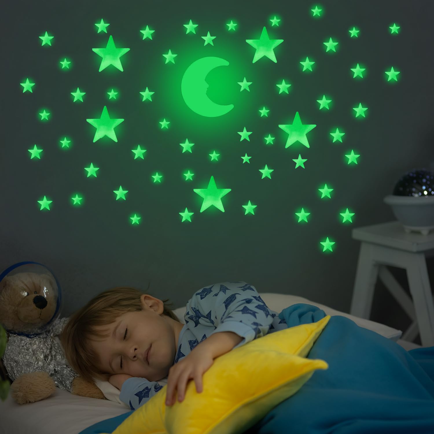 OIG Brands Glow in The Dark Stars and Planets 100-Piece (Green) 3D Glow in Dark Stars for Ceiling Decor with Constellation Map - includes Reusable Putty