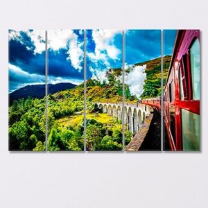 Glenfinnan Railway Viaduct in Scotland Canvas Print 1 Panel / 36x24 inches