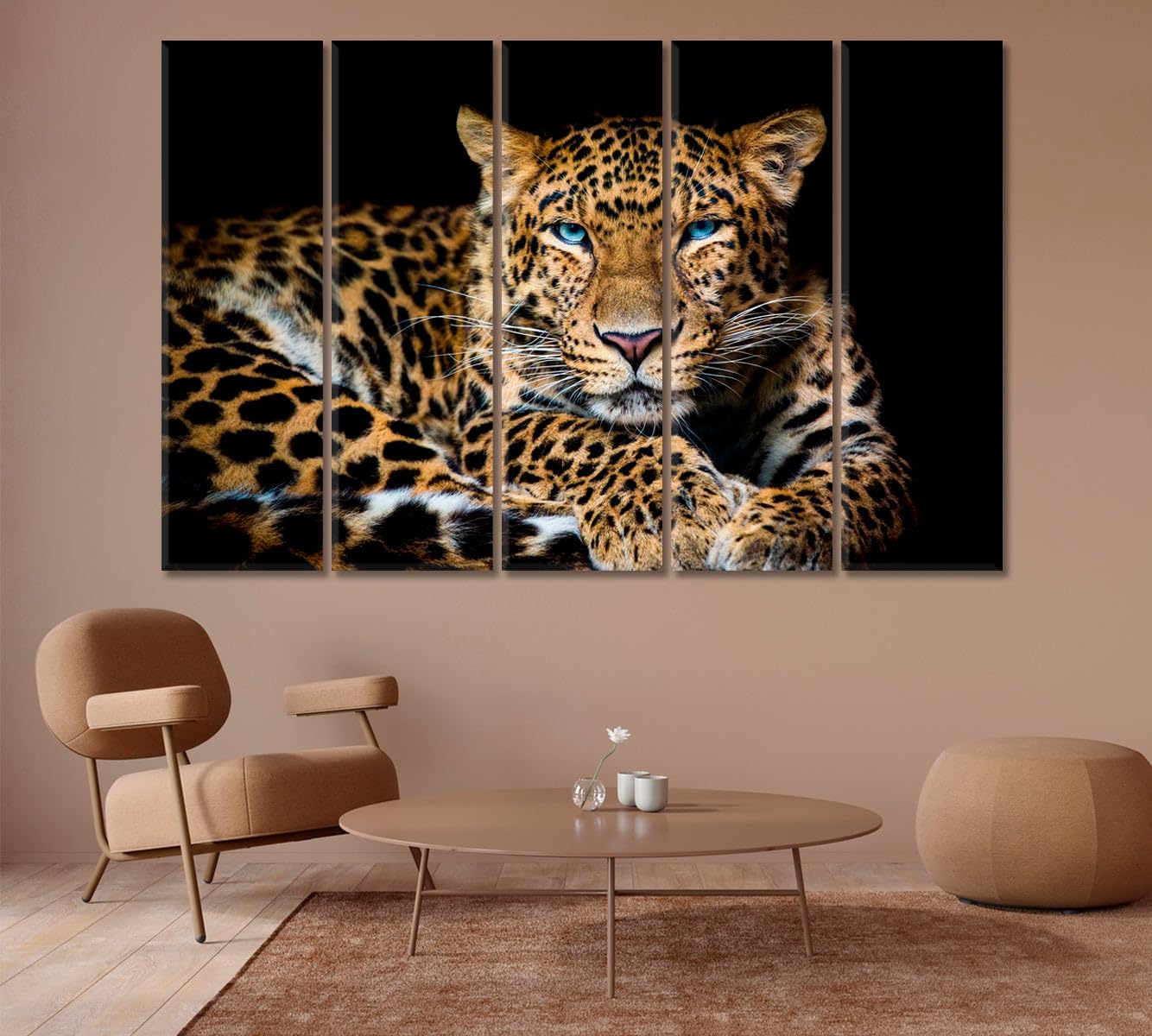 Northern Chinese Leopard with Extraordinary Blue Eyes Canvas Print 5 Panels / 36x24 inches