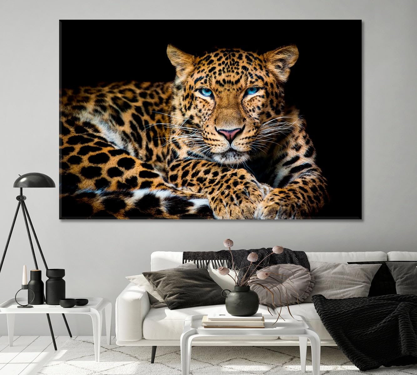 Northern Chinese Leopard with Extraordinary Blue Eyes Canvas Print 5 Panels / 36x24 inches