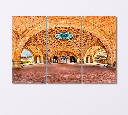 Historic Pittsburgh Train Station USA Canvas Print 1 Panel / 36x24 inches