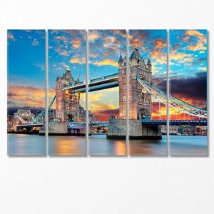 Tower Bridge in London UK Canvas Print 5 Panels / 36x24 inches