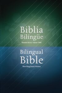 bilingual bible rvr1960 / njkv (spanish edition)