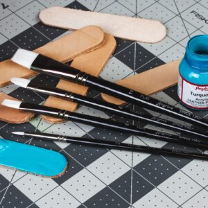 Angelus Acrylic Leather Paint Finisher No. 600-4oz and 5 Piece Paint Brush Set Combo Bundle