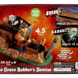 Polar Lights Disney Haunted Mansion: The Grave Robber's Demise/Grave Robbers Reward 1:12 Scale Diorama Model Kit with Moveable Parts