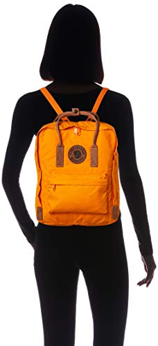 FJALL RAVEN(フェールラーベン) Fährlaven 23565 Women's Seashell Orange Official Amazon Official Backpack, Made of G-1000 Material, Kanken No. 2, Capacity: 4.6 gal (16 L)