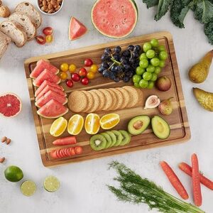 Wood Cutting Boards for Kitchen, Large cutting board 17 x 13 Inch, BEZIA Acacia Wooden Carving Board for Meat, Turkey, Vegetables, BBQ, Cheese - Chopping Butcher Block with Handles, Juice Groove