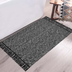 Boho Bathroom Rug 2'x 3', Black Cream Hand- Woven Cotton Reversible Small Entryway Rug with Tassels Machine Washable Rug for Kitchen/Laundry/Doorway Porch Throw Floor Mat