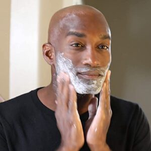 Cremo Barber Grade Cooling Shave Cream, Astonishingly Superior Ultra-Slick Shaving Cream for Men, Fights Nicks, Cuts and Razor Burn, 6 Fl Oz