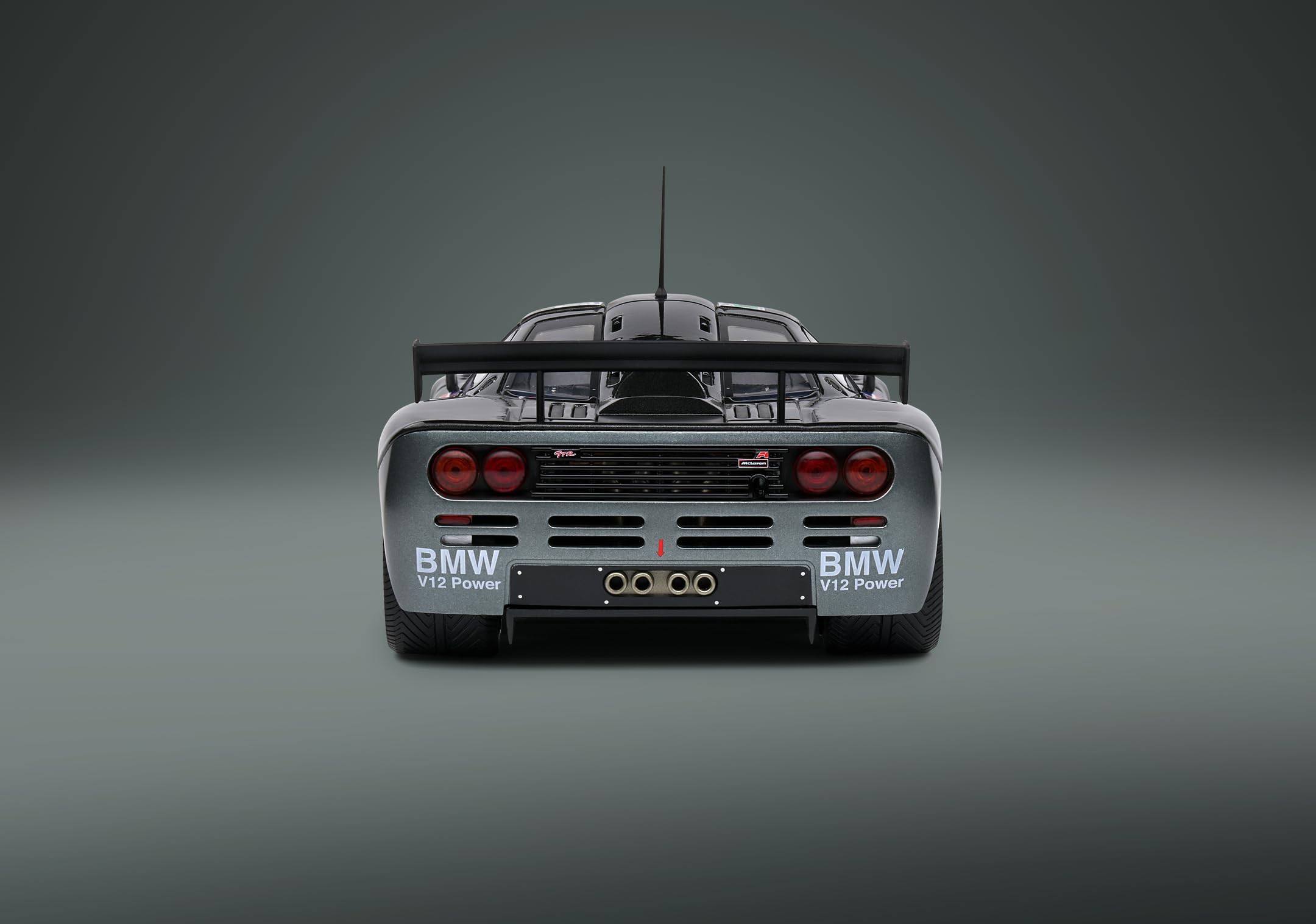 Solido 1:18 Mclaren F1 GT-R Short Tail Black 24H Le Mans 1995