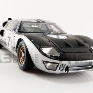 Shelby Collectibles SC404S 1966 Ford GT-40 MK 2 Silver No.7 1-18 Diecast Car Model