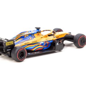 Tarmac Works McLaren MCL35M #3 Daniel Ricciardo Formula One F1 Abu Dhabi GP (2021) "Global64 Series 1/64 Diecast Model Car T64G-F040-DR3