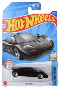 hot wheels mclaren f1, factory fresh 4/10 - black