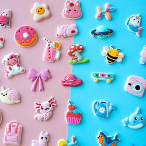 Cute Kawaii Shoe Charms 100 PCS Teens Girls Boys Kids Decoration Party Gifts Accessories Charms