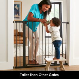 Cumbor 36" Extra Tall Baby Gate for Dogs and Kids with Wide 2-Way Door, 29.7"- 46" Width, and Auto Close Personal Safety for Babies and Pets, Fits Doorways, Stairs, and Entryways, Black