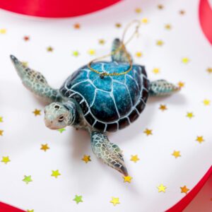 Blue Sea Turtle Ornament - Hand-Painted 2023 Christmas Decorations - Beach Themed, Ocean Decor Christmas Tree Ornaments - Ideal Stocking Stuffer in Giftable Packaging by rengöra