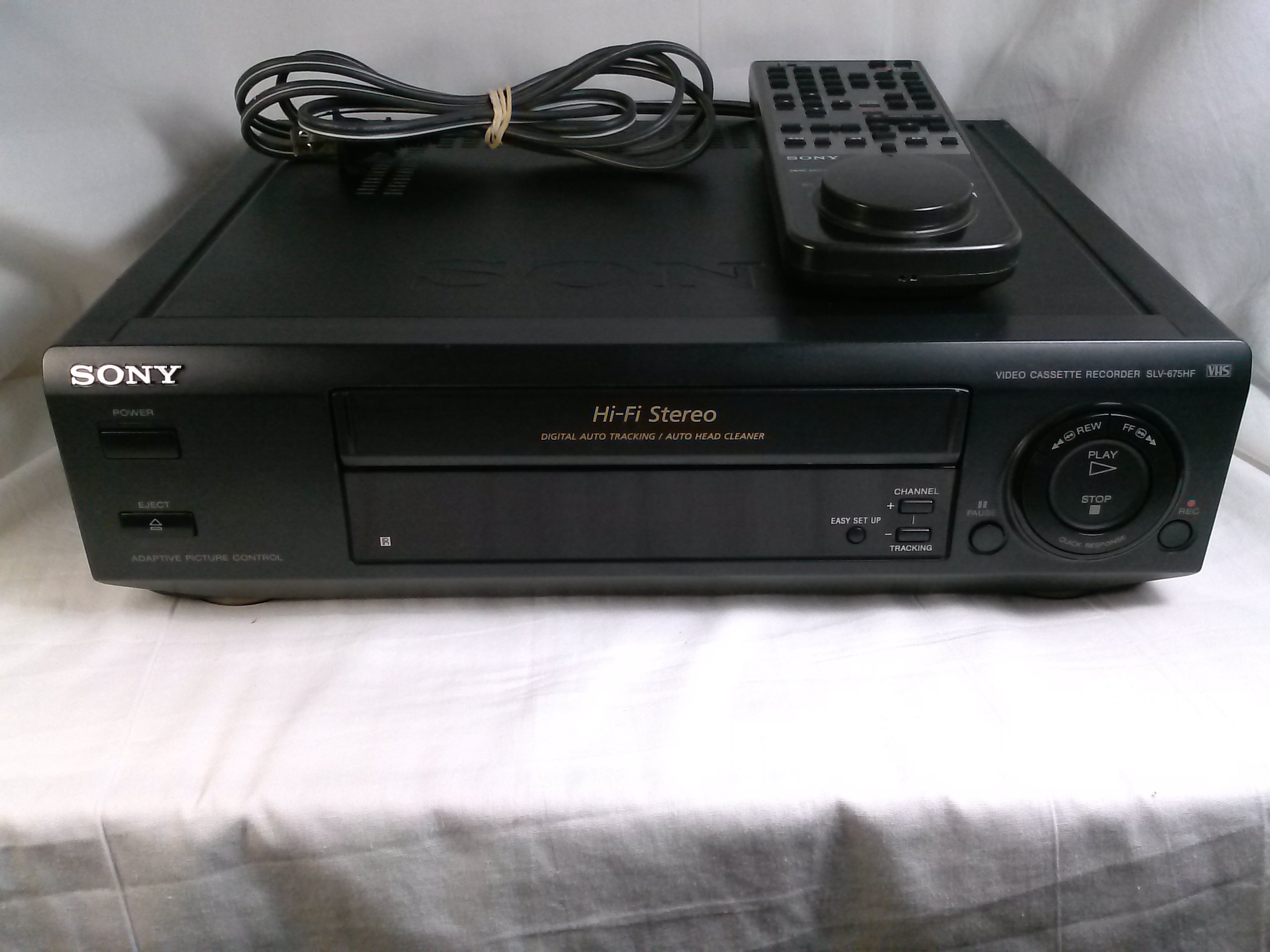 Sony SLV-675HF Video Cassette Recorder Player VCR w/ Hi Fi Stereo