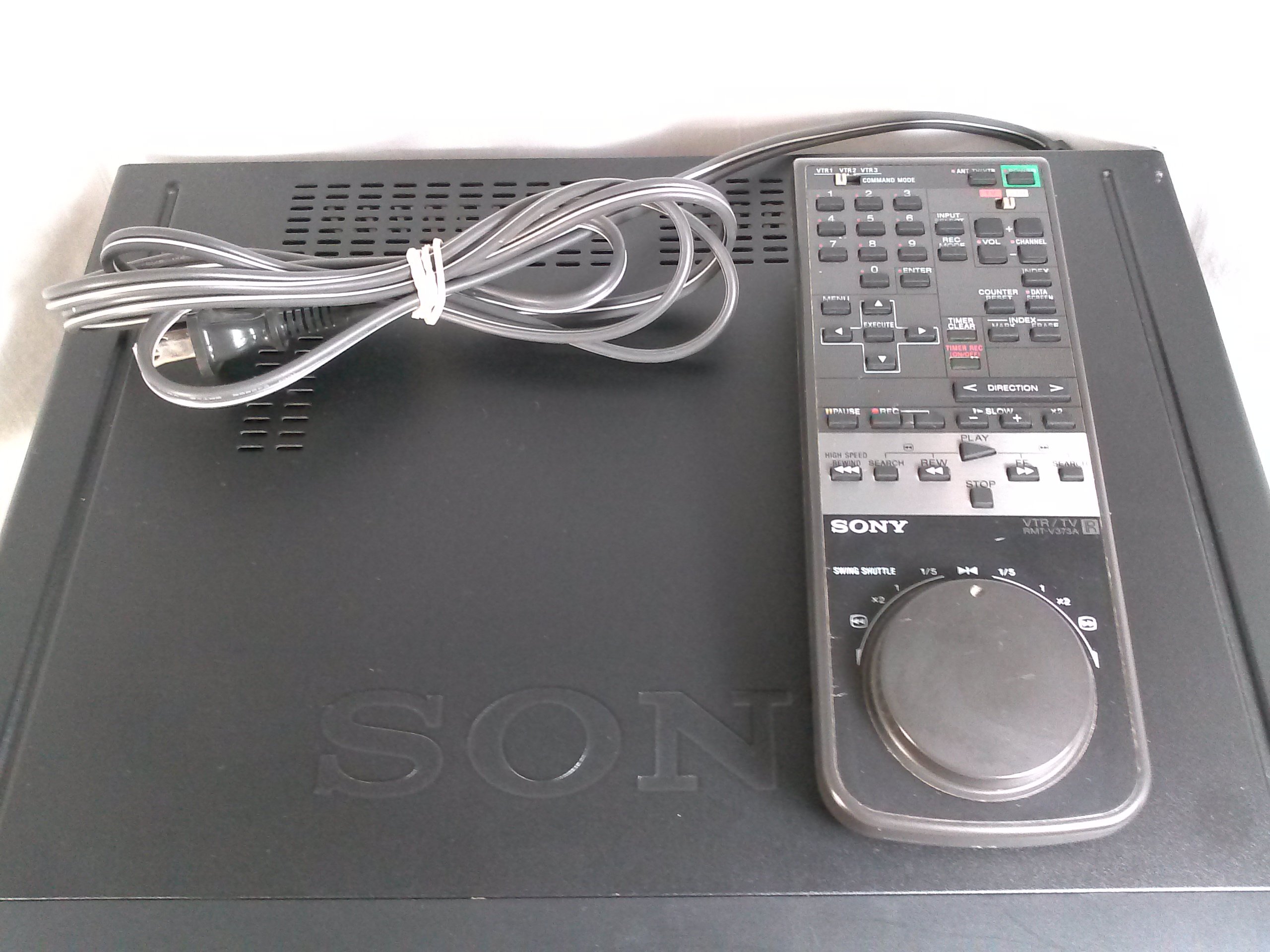 Sony SLV-675HF Video Cassette Recorder Player VCR w/ Hi Fi Stereo