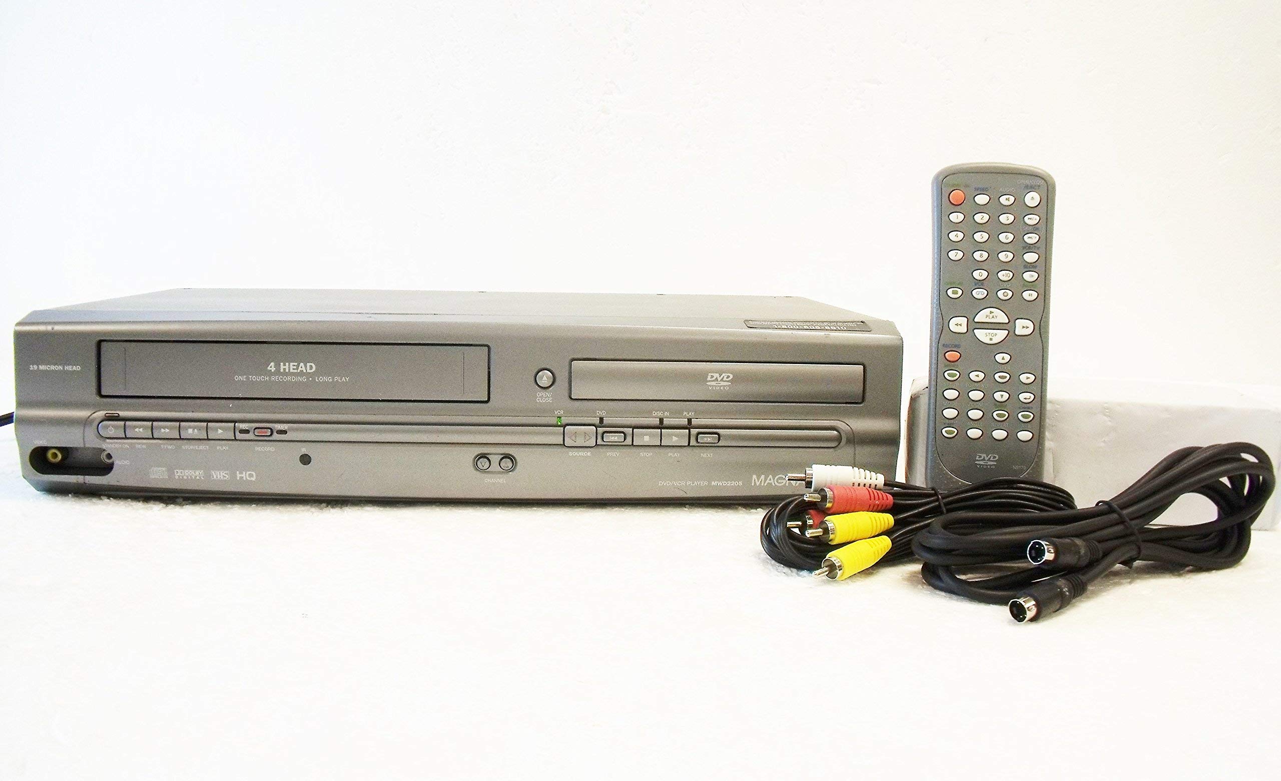Magnavox MWD2205 DVD/VCR Combination Player (Renewed)
