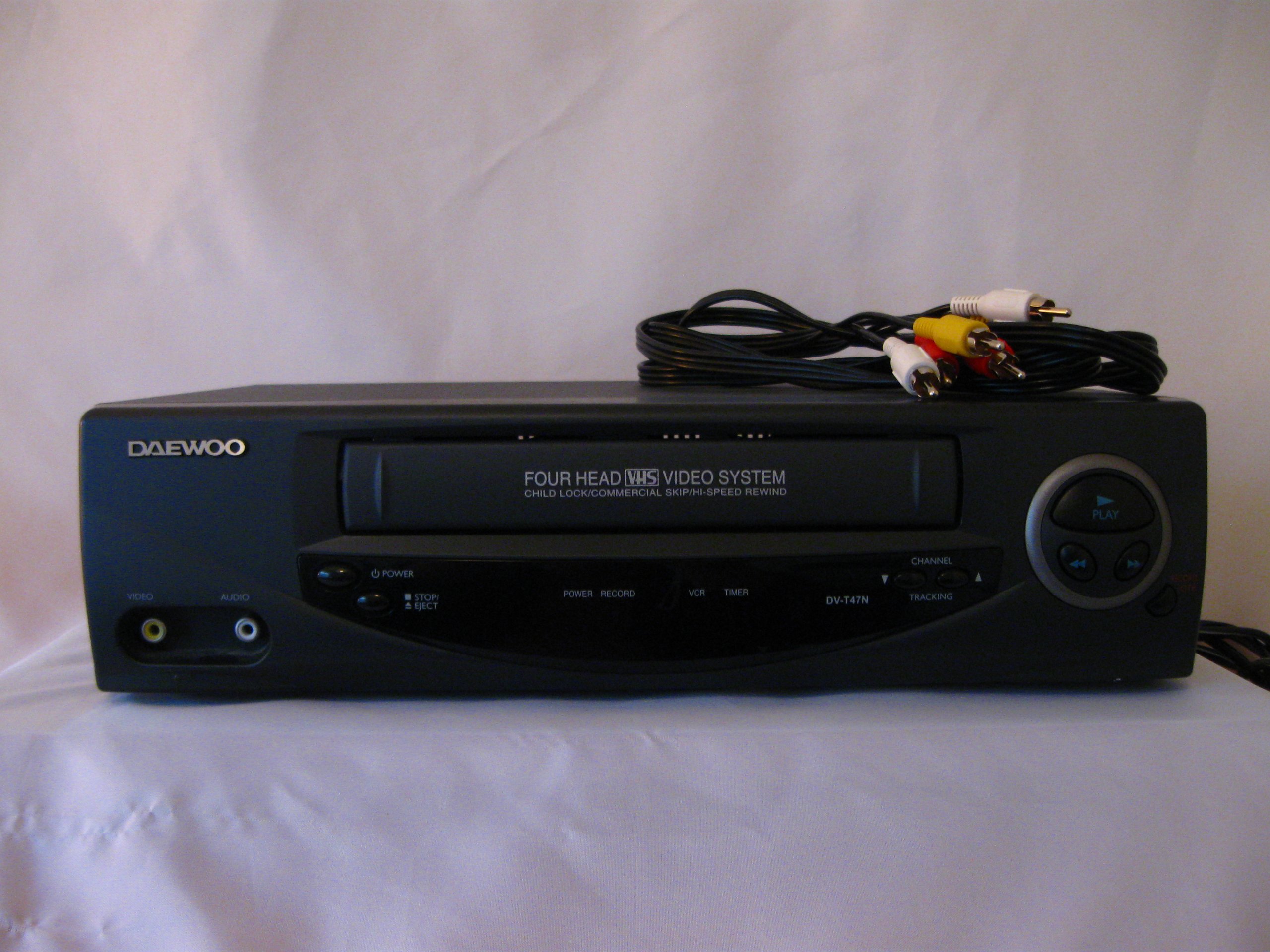 Daewoo 4-Head Mono VCR (DV-T47N)