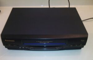 panasonic pv-v4540 4-head hi-fi vcr