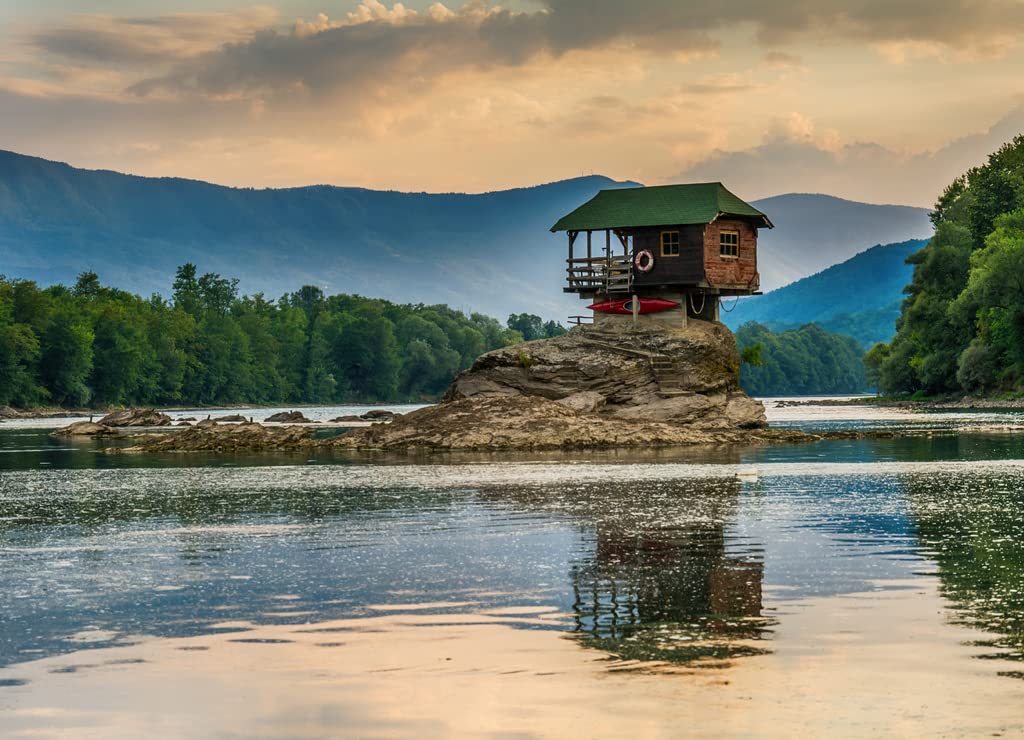 Noah Jigsaw Puzzle Lonely House on The River Drina in Bajina Basta, Serbia 1000 Pieces
