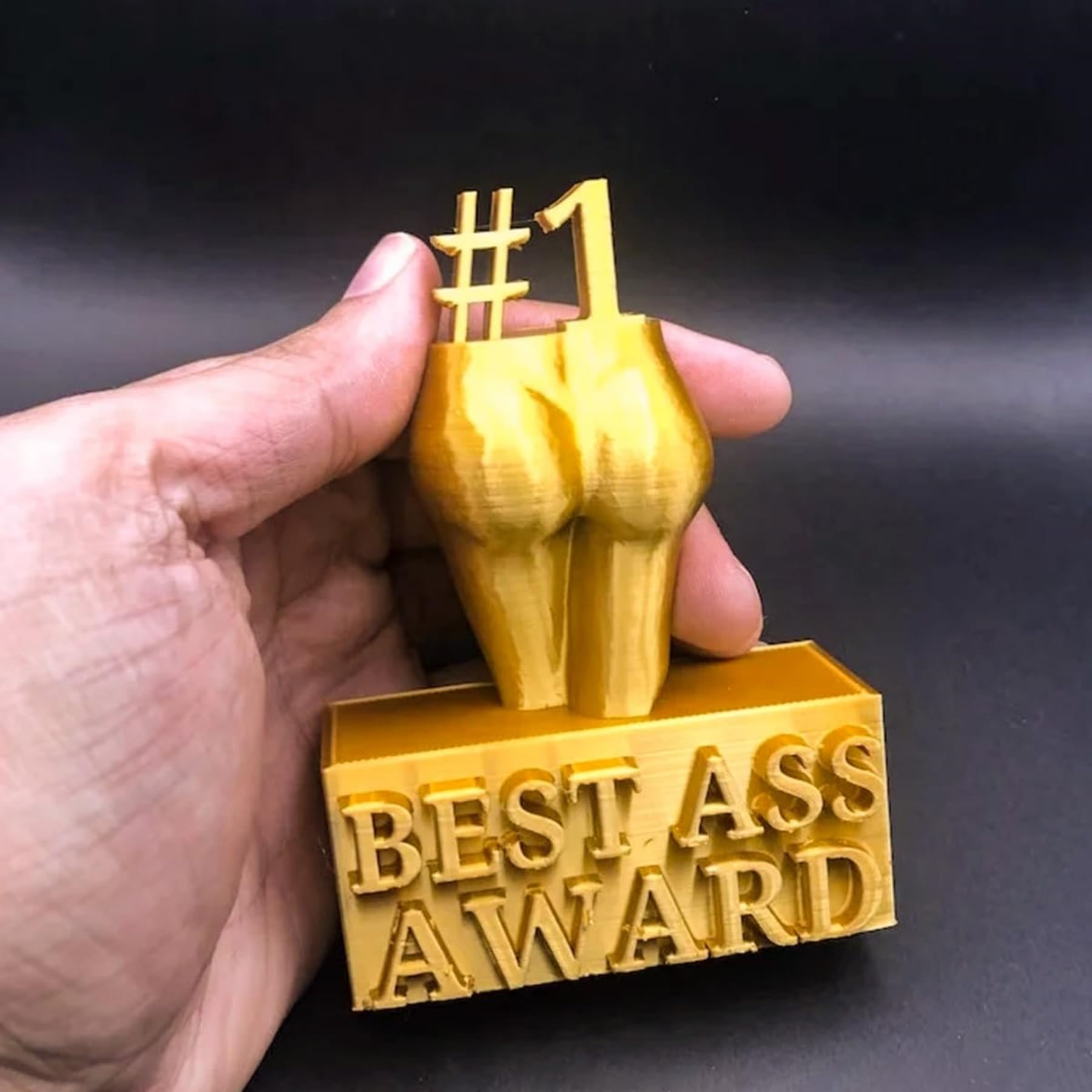 BEMKWG Best Ass Award Female Body Figure Sculpture Trophy Decor Novelty Mischievous Hip ​Butt ​Resin Statue Trophy Funny Home Office Desktop Decoration, for Prank Gift Friend Coworker (Small)