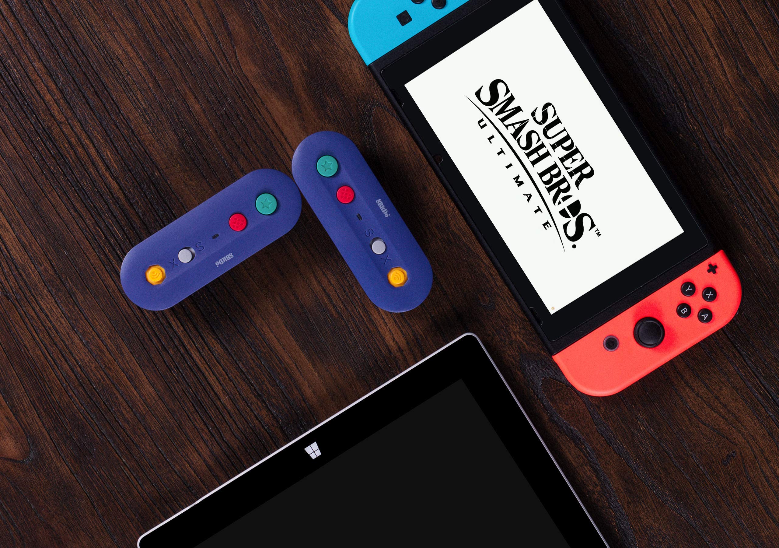 8Bitdo Gbros. Wireless Adapter for Nintendo Switch (Works with Wired GameCube & Classic Edition Controllers) - Nintendo Switch