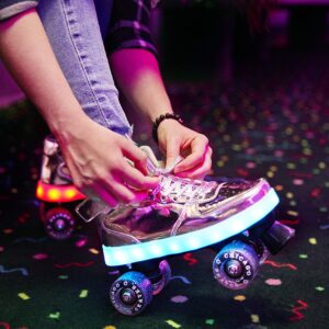 CHICAGO Skates Pulse Light Up Quad Skates, Women's Adult Sizes