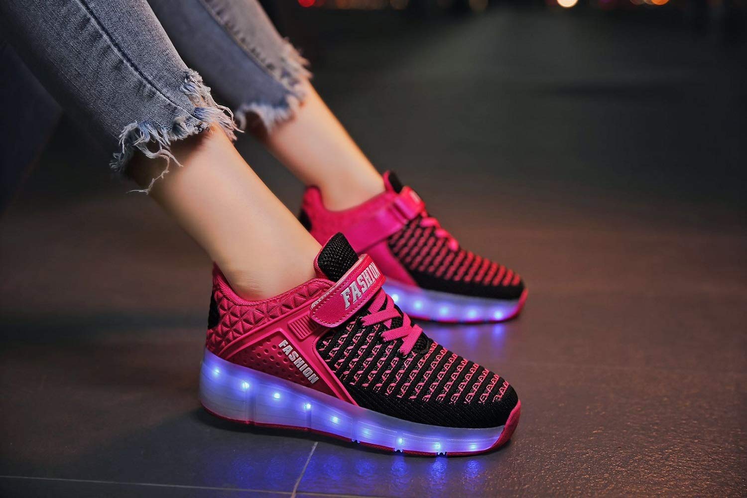 SDSPEED 7 Colors LED Rechargeable Kids Roller Skate Shoes with Single Wheel Shoes Sport Sneaker