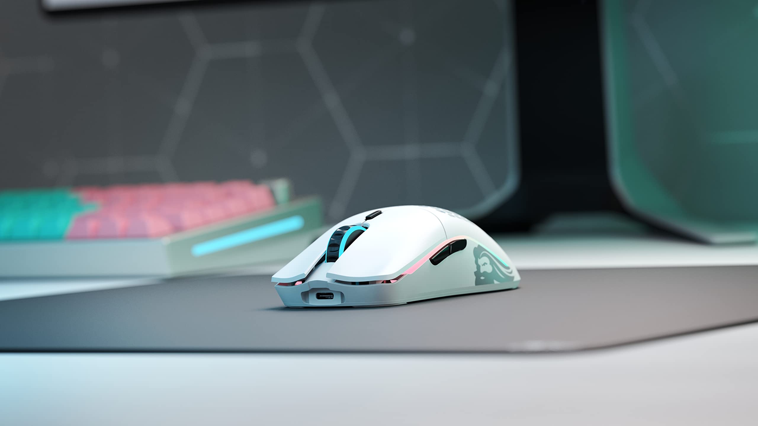 Glorious Model O- (Minus) Wireless Gaming Mouse - 65g Superlight Honeycomb Design, RGB, Ambidextrous, Lag Free 2.4GHz Wireless, Up to 71 Hours Battery - Matte White