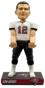 tom brady tampa bay buccaneers 9.5" game controller holder nfl player bobblehead doll