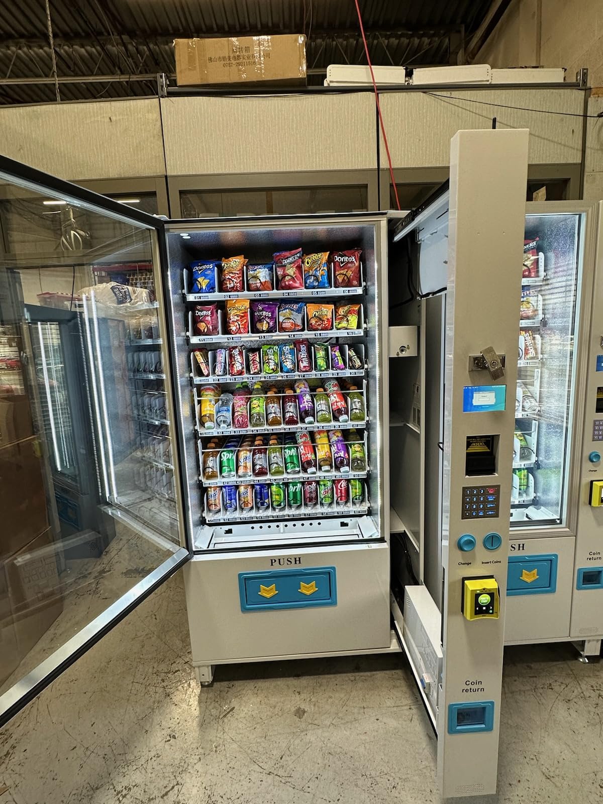 COMBO VENDING MACHINE GLASS FRONT W/CREDIT CARD READER