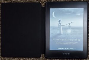 kindle paperwhite (8 gb) ad supported w/casing