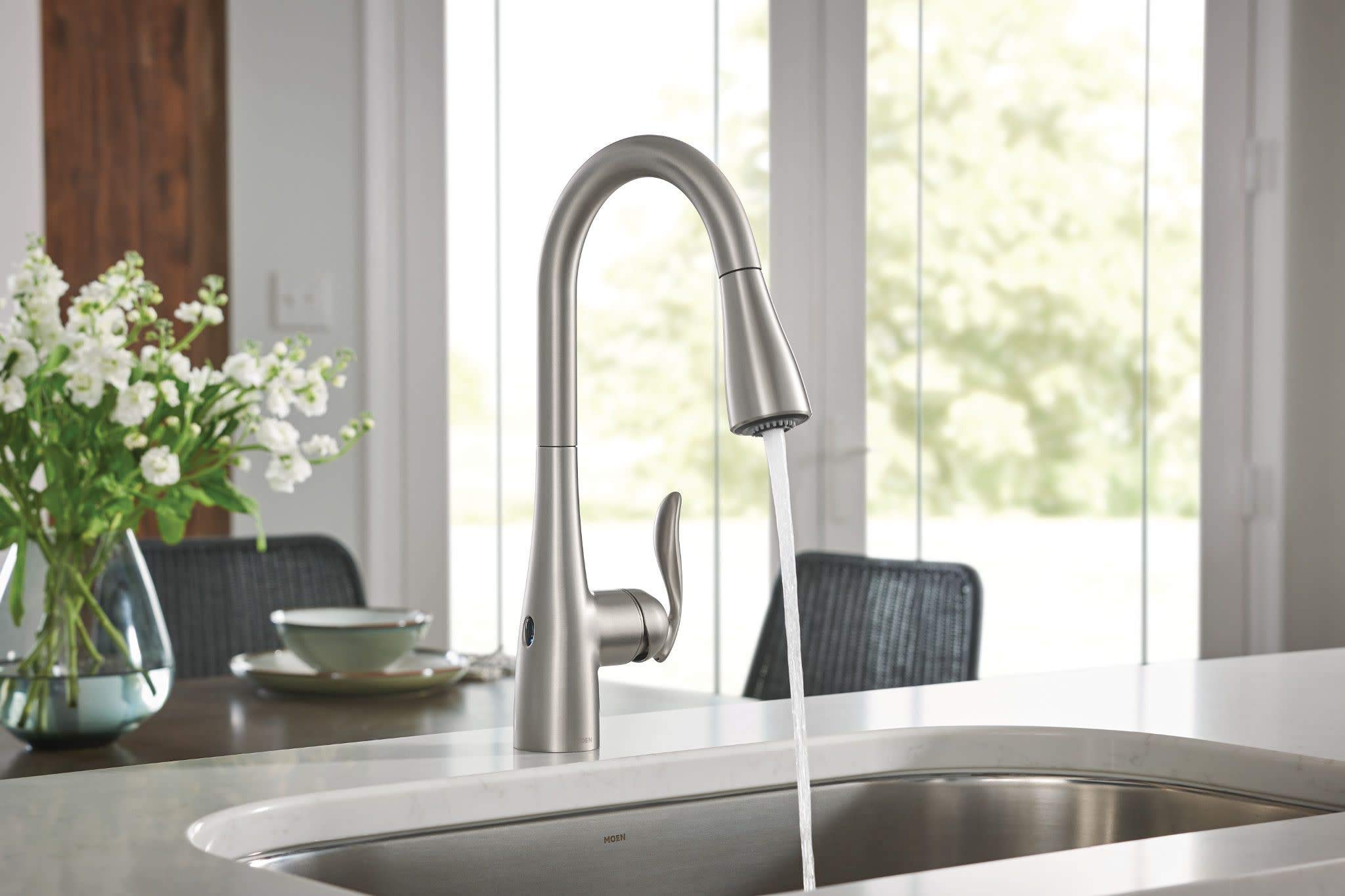 Moen 7594EWSRS Arbor Motionsense Wave Sensor Touchless One-Handle High Arc Pulldown Kitchen Faucet Featuring Reflex, Spot Resist Stainless with Kitchen Soap and Lotion Dispenser