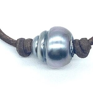 Tahitian Black Pearl on Brown Leather Chain