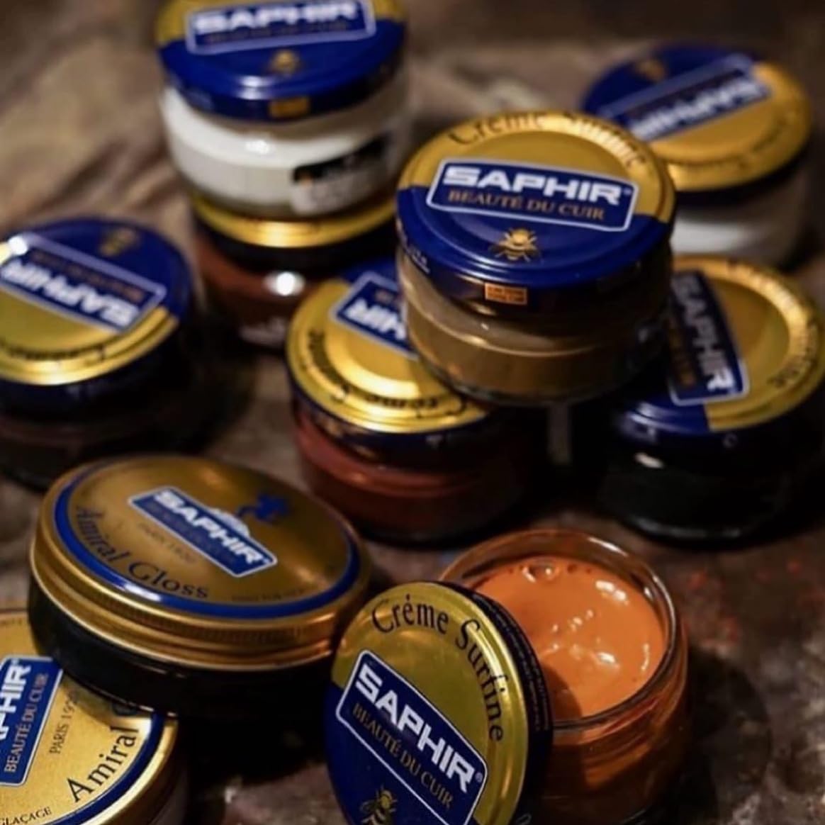 SAPHIR Creme Surfine Pommadier Shoe Polish - Beeswax Cream for Leather Products - Fuschia