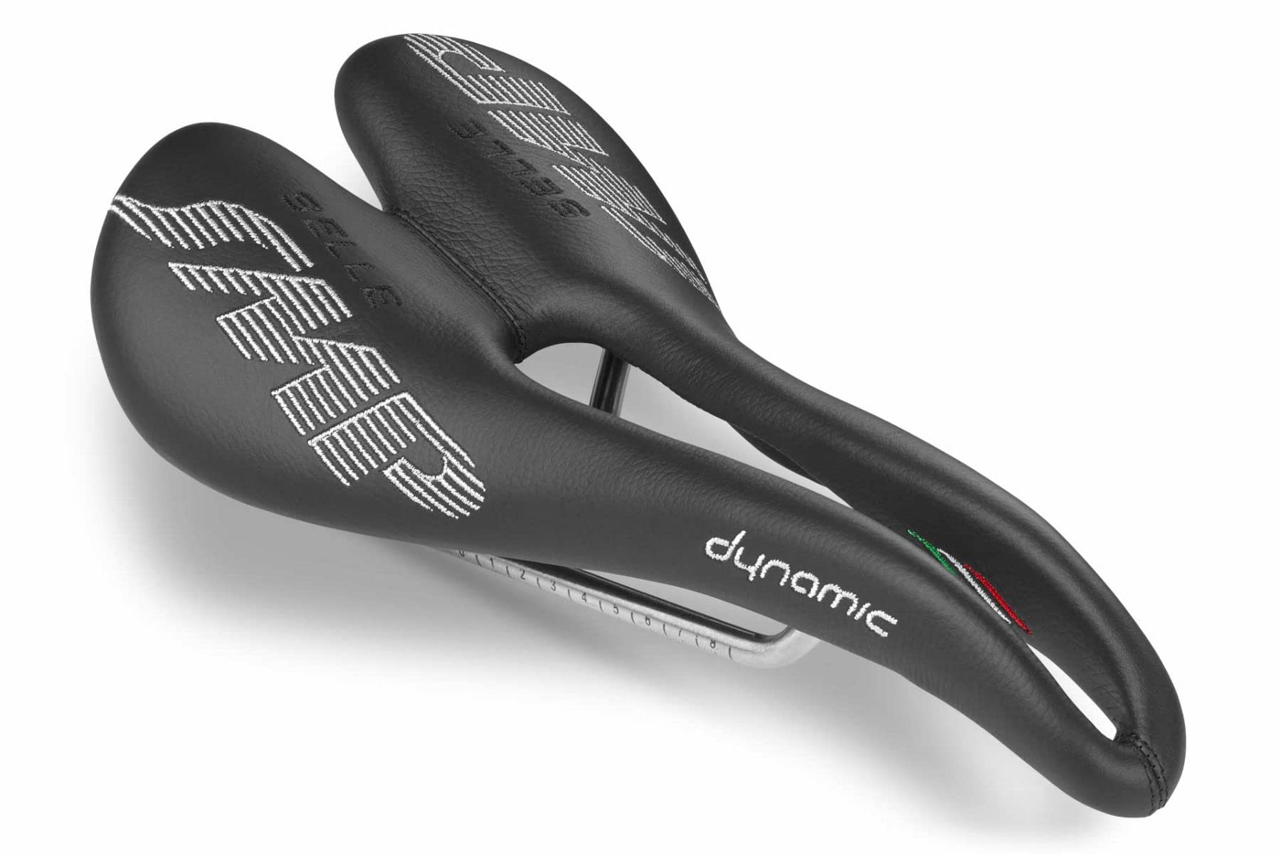 Selle SMP Dynamic Saddle Black