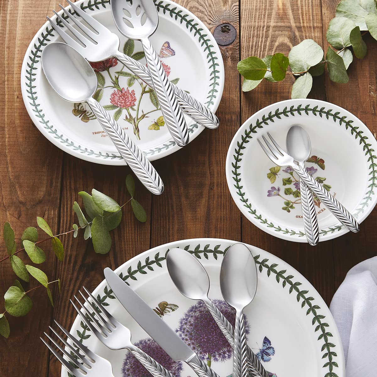 Portmeirion Botanic Garden 8.6" Slotted Spoon | Triple Leaf Motif | 18/10 Stainless Steel Forks | Dishwasher Safe | Ideal for Salad, Appetizers, and Fruit