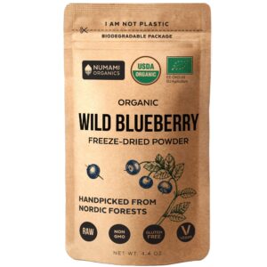 numami wild blueberry powder organic, for smoothies, baking and flavoring, rich in antioxydants and vitamin c, organic blueberries are handpicked from nordic forests freeze dried (4.4 ounce)
