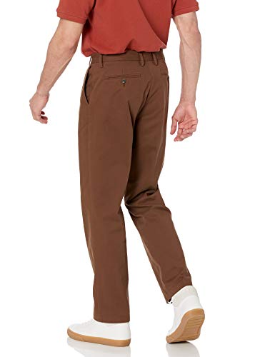 Amazon Essentials Men's Classic-Fit Wrinkle-Resistant Flat-Front Chino Pant (Available in Big & Tall), Brown, 30W x 30L