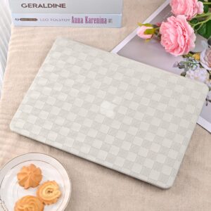 Seorsok Compatible with MacBook Air 13 Inch Case2022 2021 2020 2019 2018 Release A1932 A2179 M1 A2337 Touch ID,Elegant Leather Plastic Hard Shell Case Transparent Keyboard Cover,Beige PVC Grid