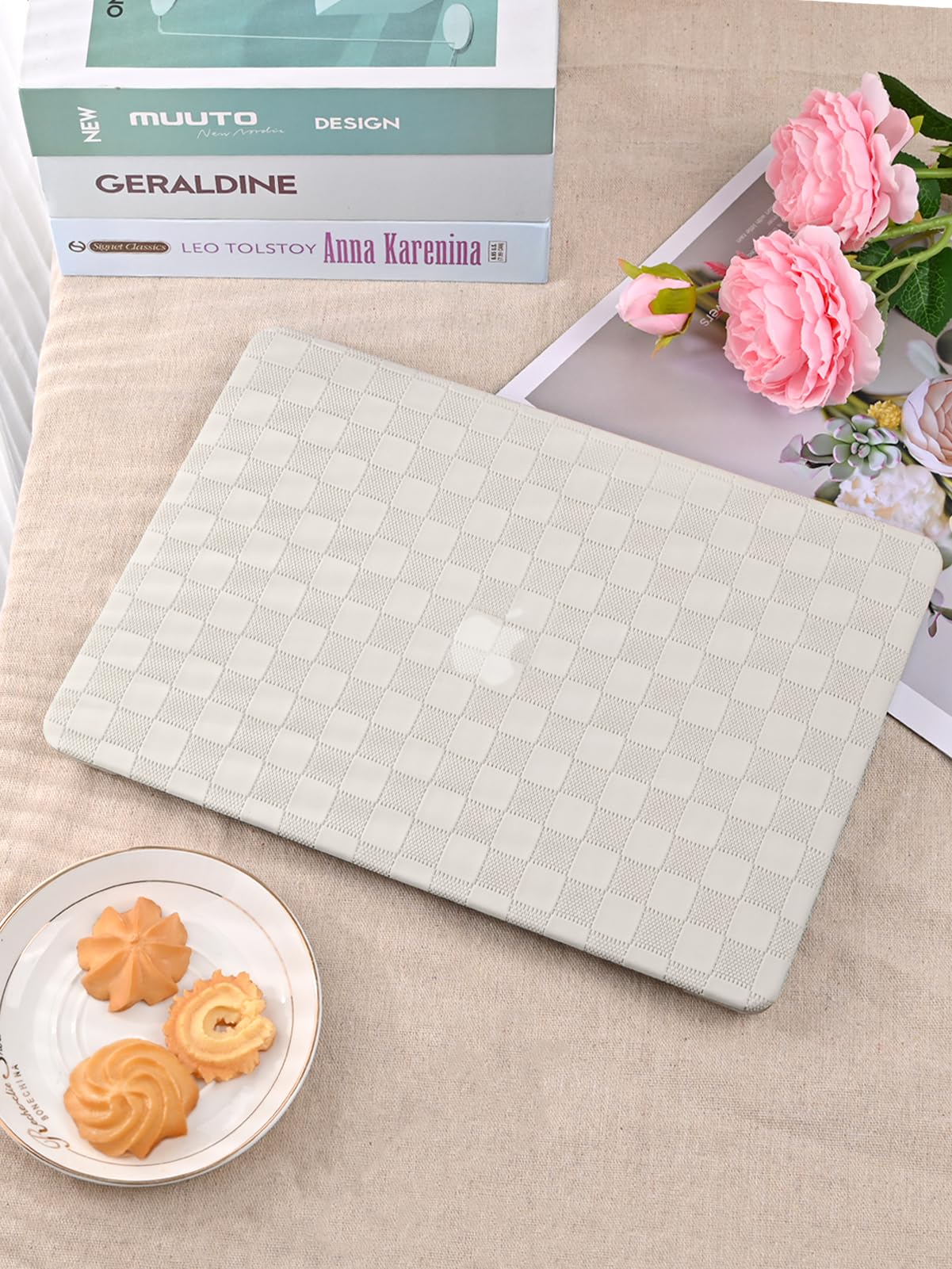 Seorsok Compatible with MacBook Air 13 Inch Case2022 2021 2020 2019 2018 Release A1932 A2179 M1 A2337 Touch ID,Elegant Leather Plastic Hard Shell Case Transparent Keyboard Cover,Beige PVC Grid