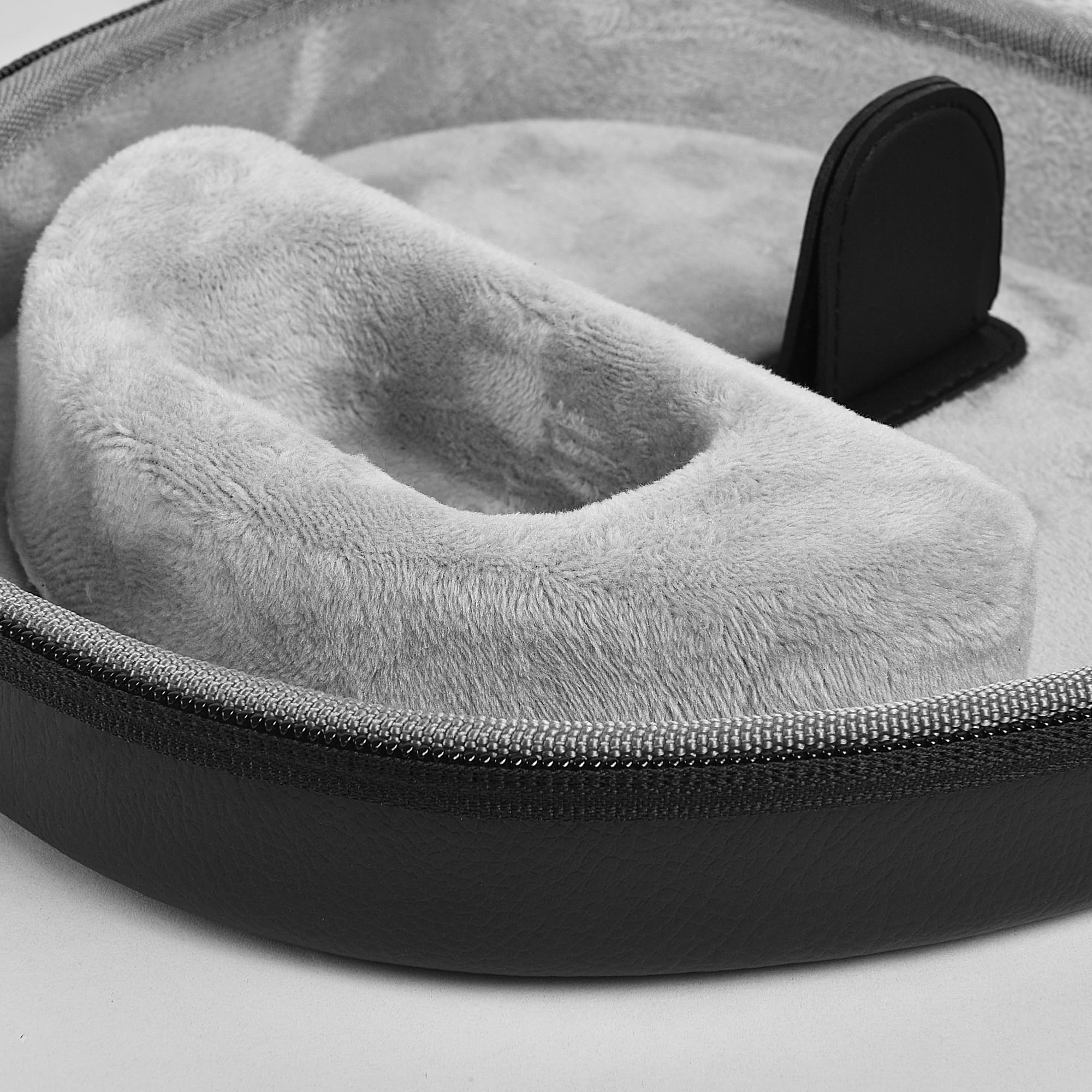 Hard Case for New AirPods Max, Travel Carrying Headphone Case with Music Cool Music Earpad Cover Protective Portable Storage Bag Gift APM5