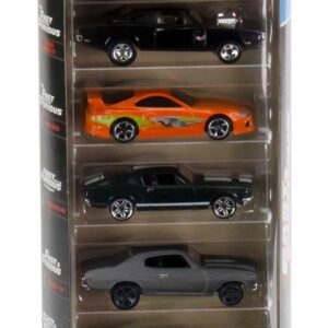 Hot Wheels Toy Cars 5-Pack, Set of 5 Fast & Furious Race & Drift Cars in 1:64 Scale with Exclusive Decos (Styles May Vary)